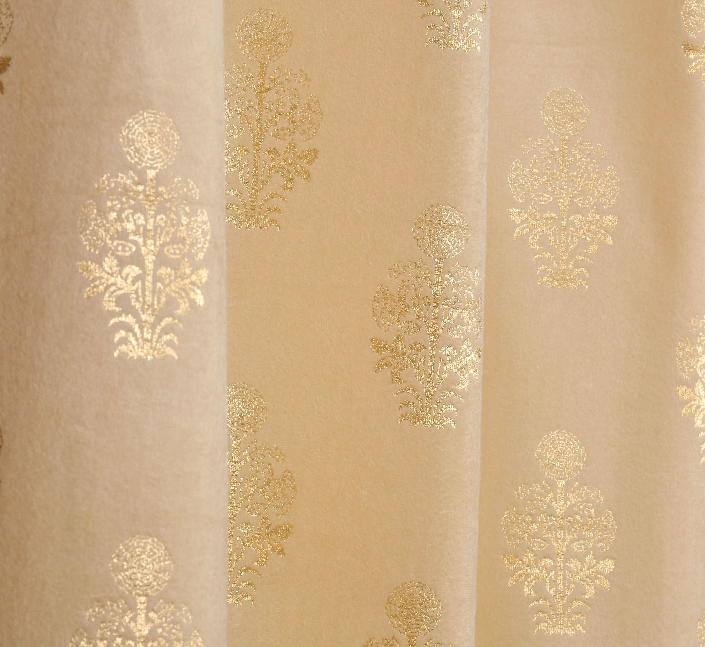 Velvet Foil Curtains Matka Print