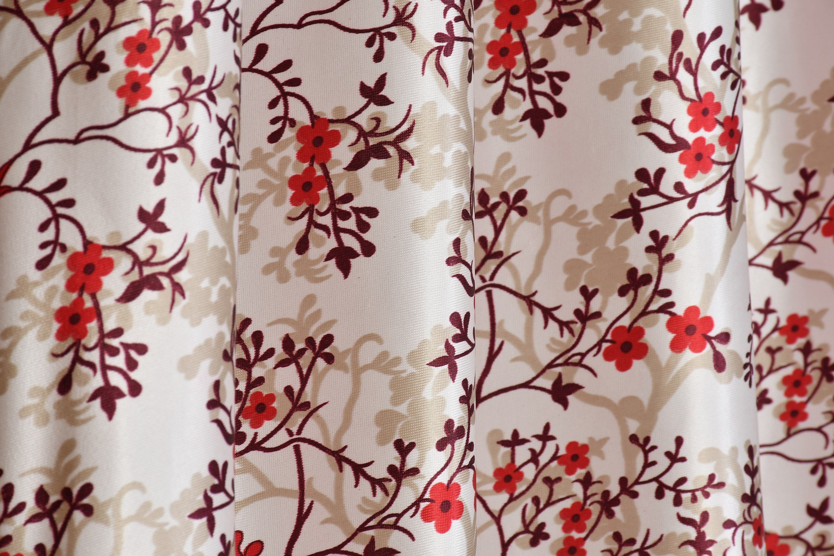 Surbhi SILMILI Print curtains