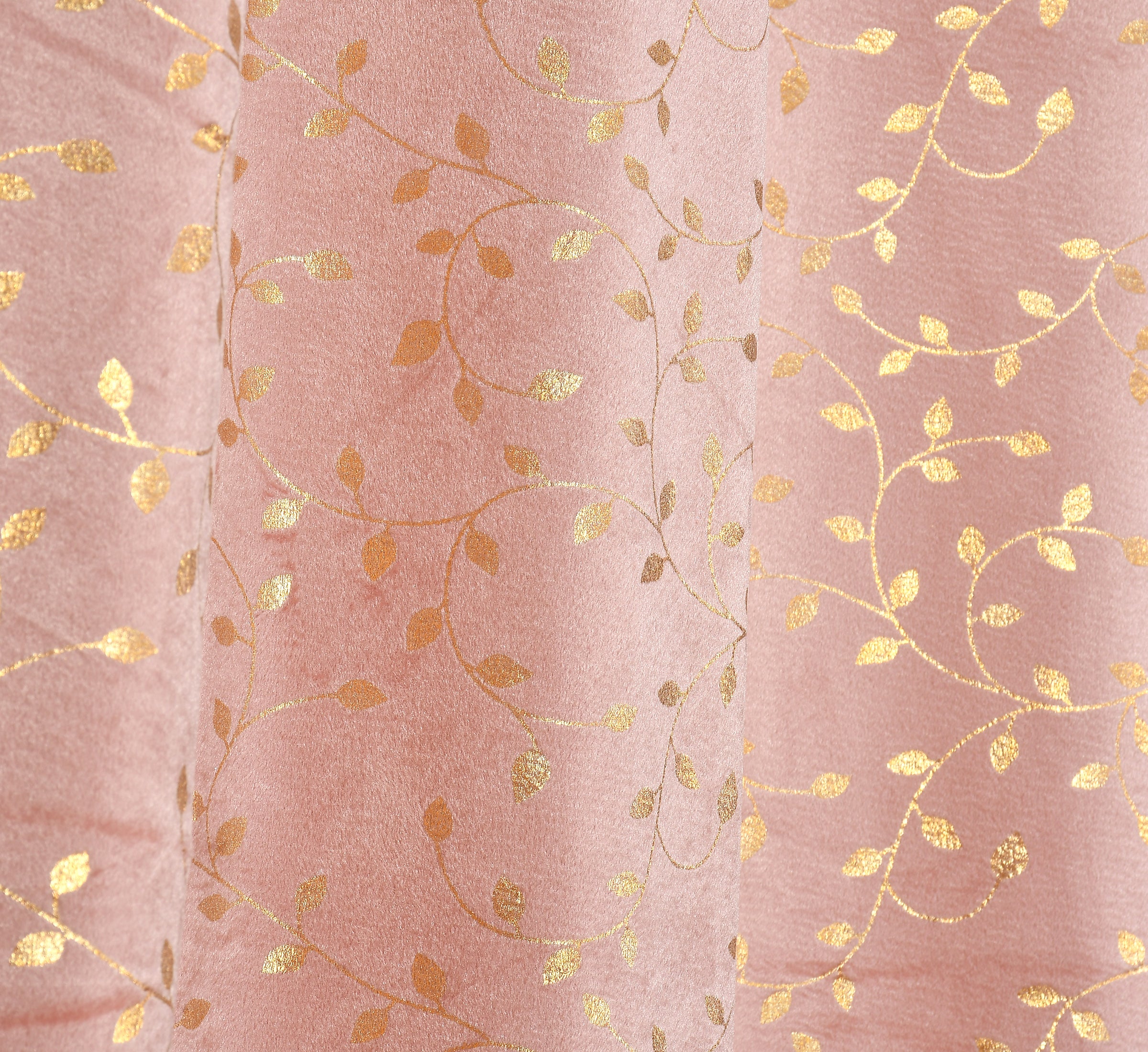 velvet curtains (Buti foil)